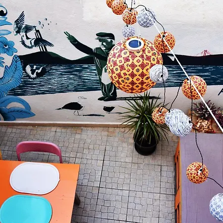 City Hostel Lisbon Albergue *